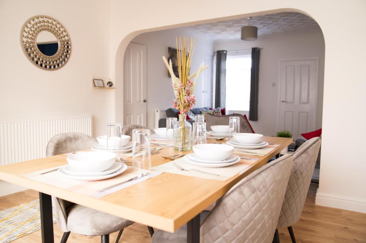 Appartamento 3Br-St Johns Hse-Free Parking-Workers-Kitchen-Wifi-Dog Friendly Doncaster Esterno foto